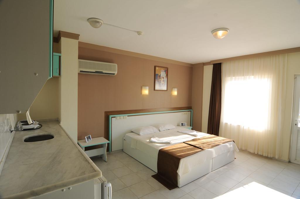 Altinbas Apart Hotel Kusadasi Luaran gambar
