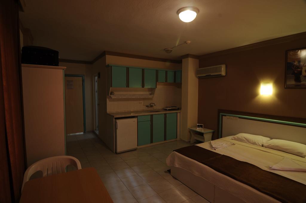 Altinbas Apart Hotel Kusadasi Luaran gambar